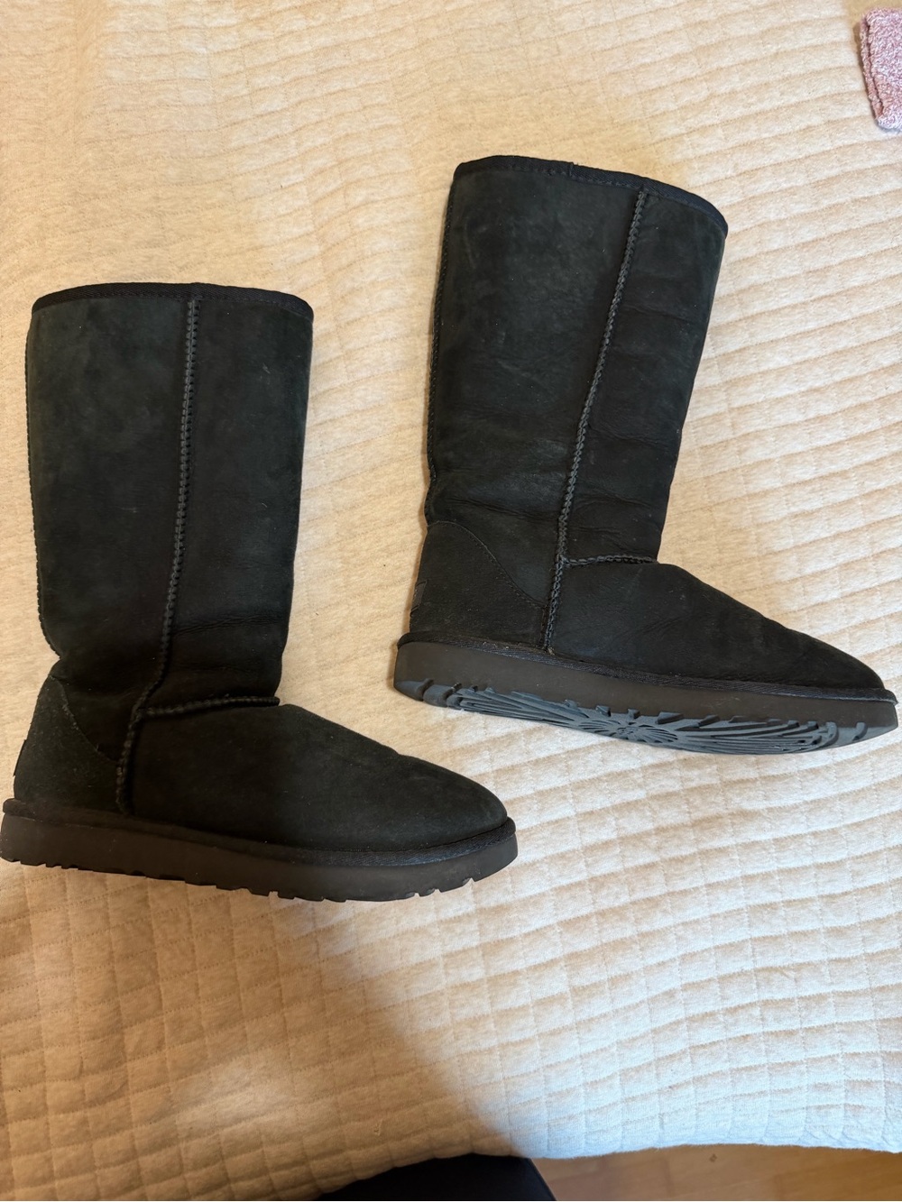 UGGS Classic Black Mid-Calf Suede Winter Boots